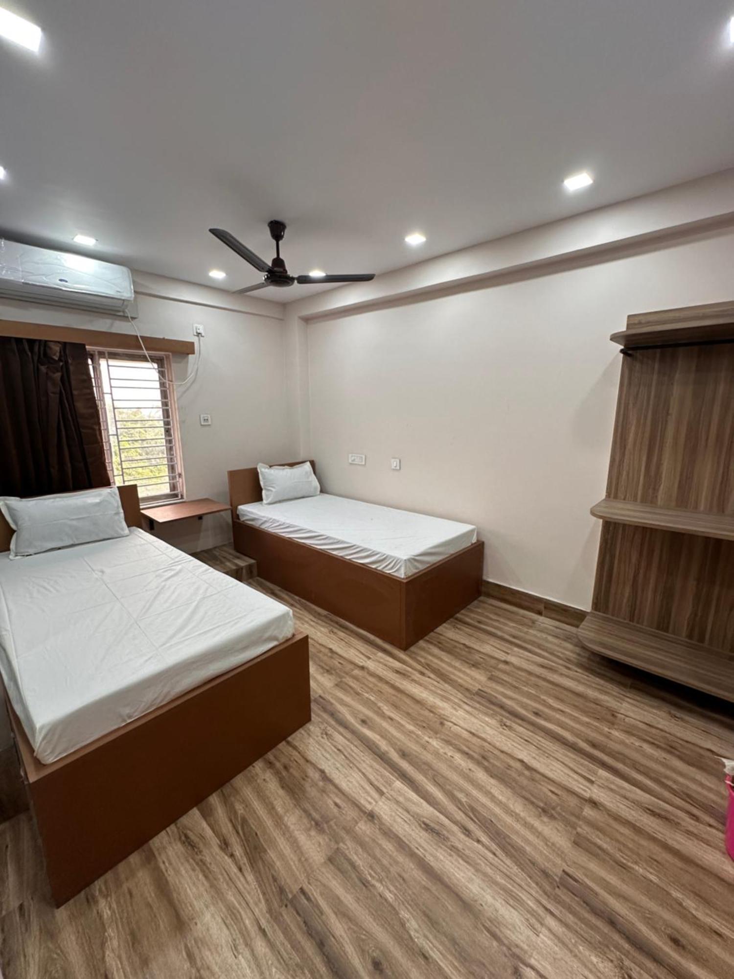 Jagannath Residency And Prasadam Hotel โกลกาตา ภายนอก รูปภาพ