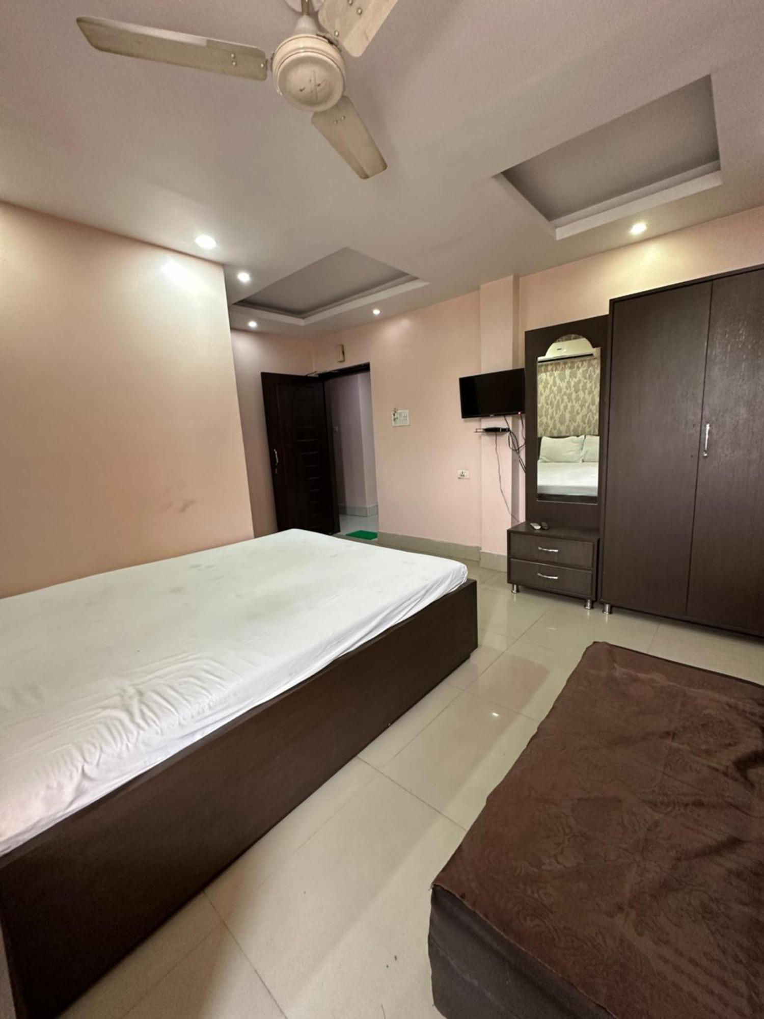 Jagannath Residency And Prasadam Hotel โกลกาตา ภายนอก รูปภาพ